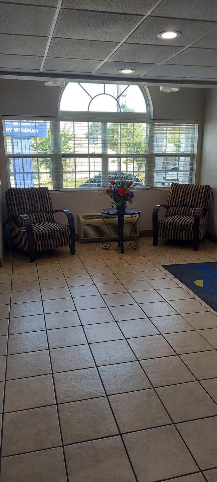 Microtel Inn & Suites By Wyndham Hoover/Birmingham Extérieur photo